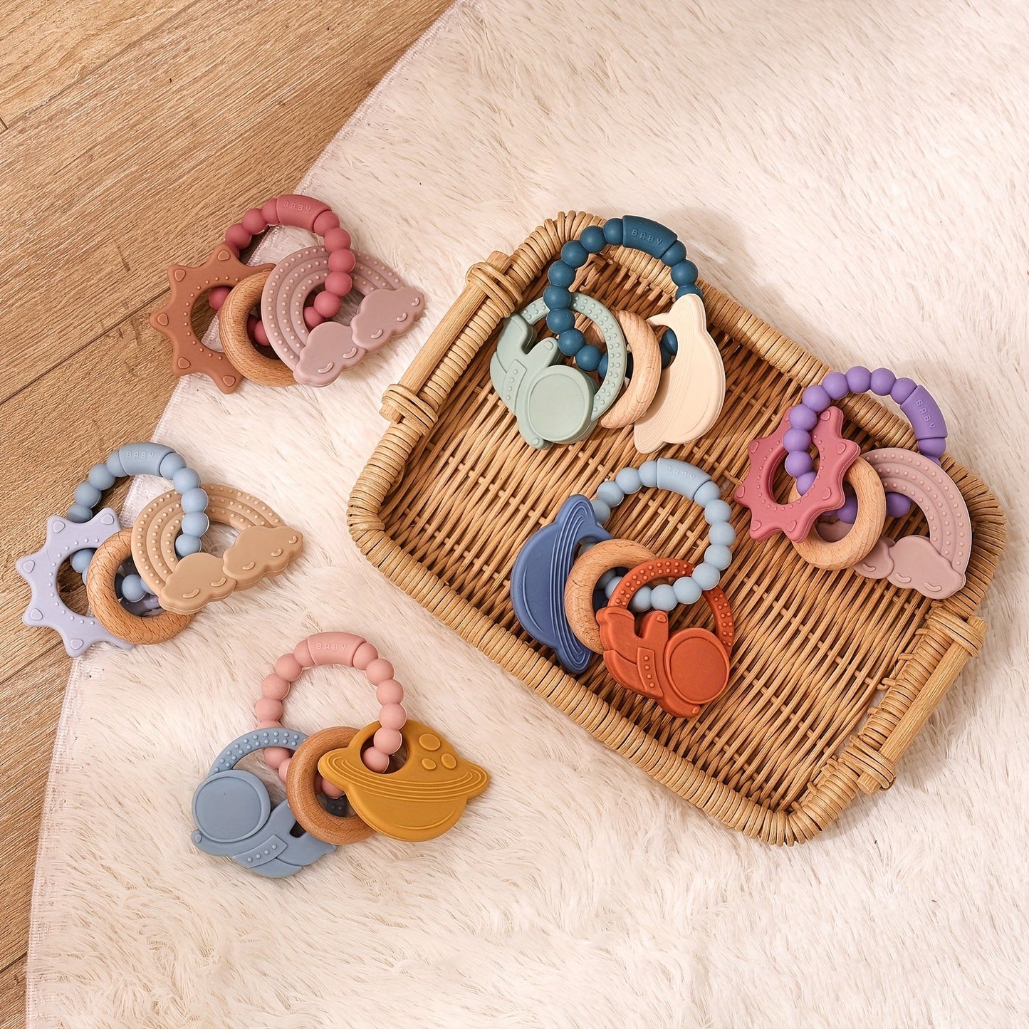 CosmoChew™ Wooden & Silicone Teether Set