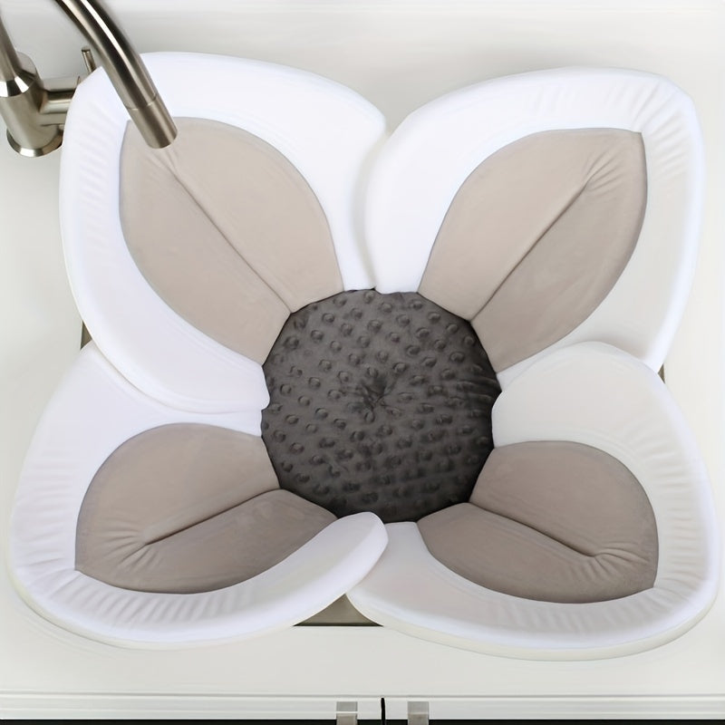 BloomBather™ – Plush Flower Baby Bath Pad