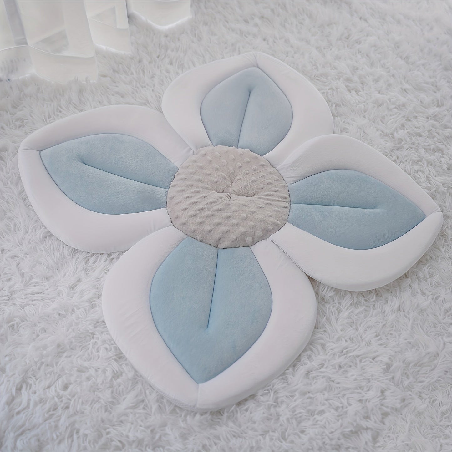 BloomBather™ – Plush Flower Baby Bath Pad