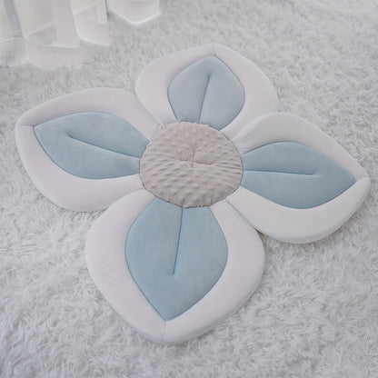 BloomBather™ – Plush Flower Baby Bath Pad