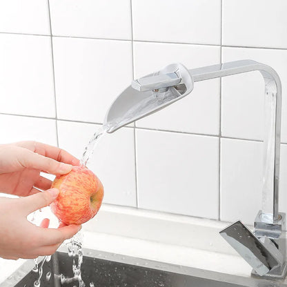 SplashReach™ – Kids’ Hand-Washing Faucet Extender